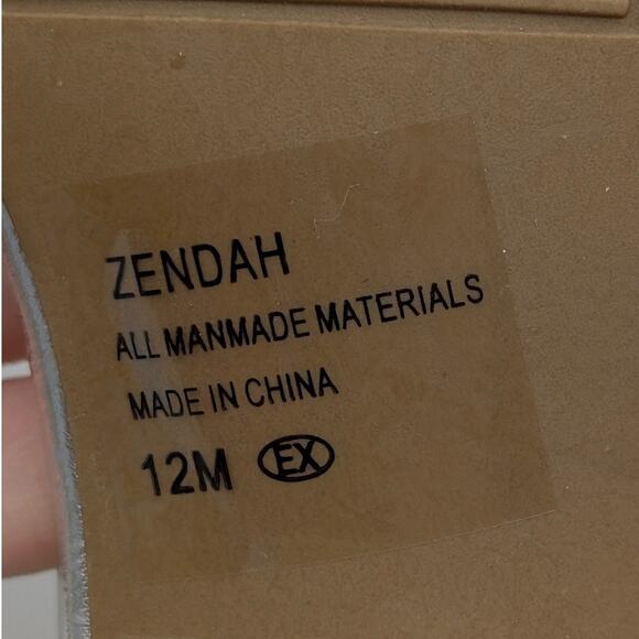 Jellypop Zendah Metallic Block Heel Sandal Kids' Girls Silver Size US12M - Picture 8 of 11